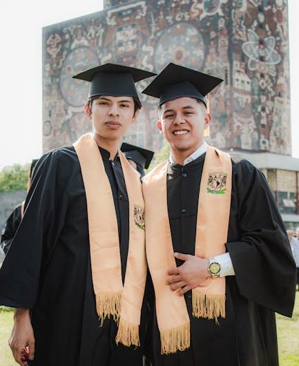 Купите диплом с реестром в России выгодно и безопасно